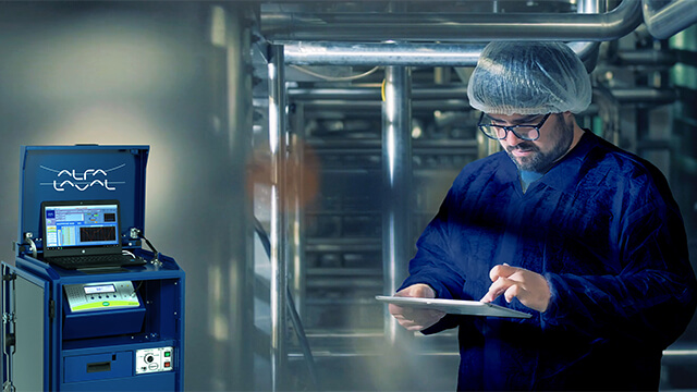integritytest_key_man-standing.jpg